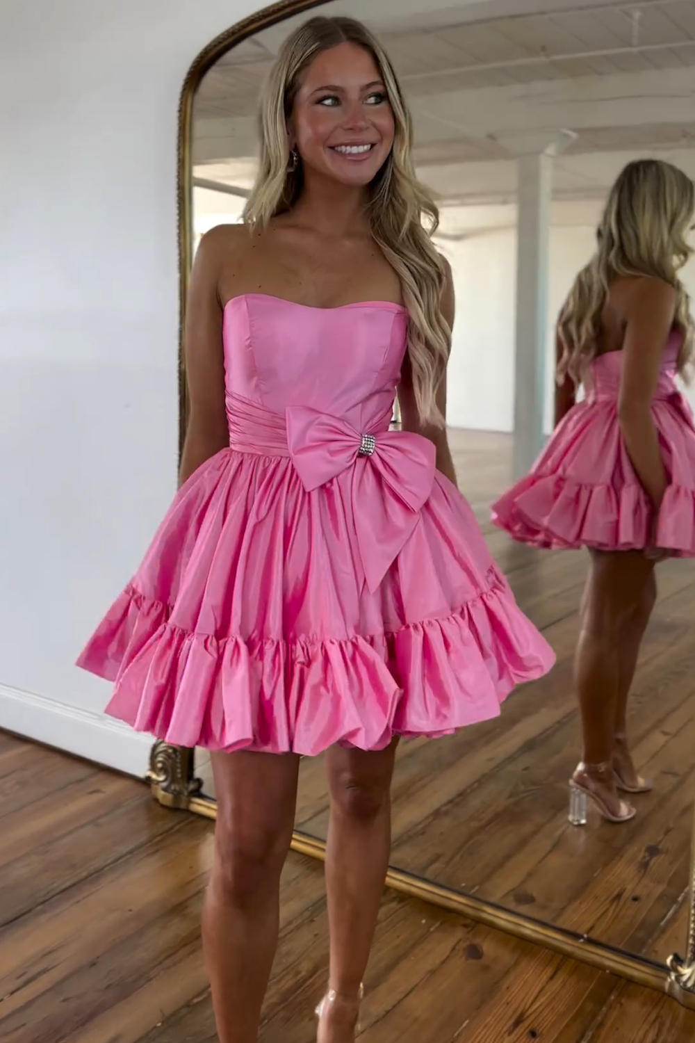 Luolandi A Line Fuchsia Strapless Ruffle Short Homecoming Dress With Bow Party Dress